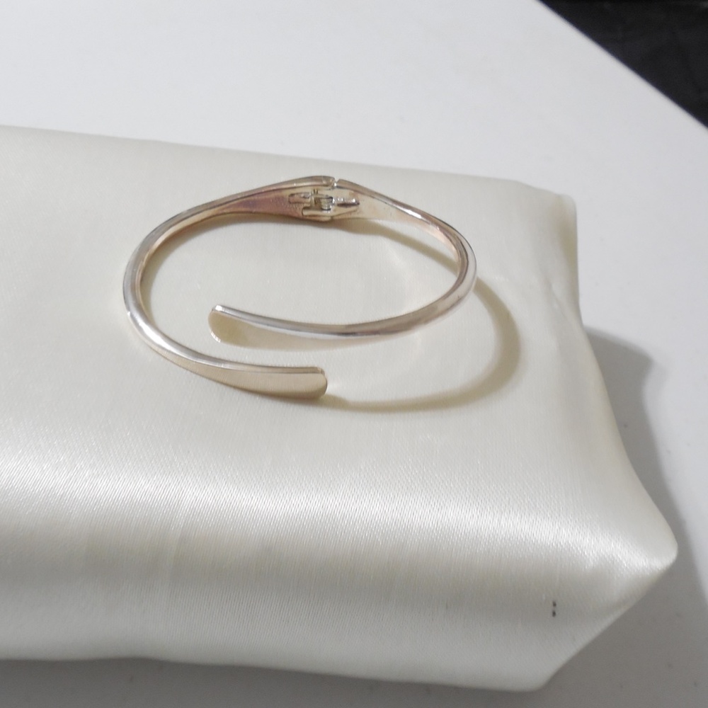 Silver Tone Hinged Bangle